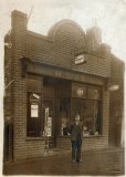 Bob Sims' Shop, Sitwell Street